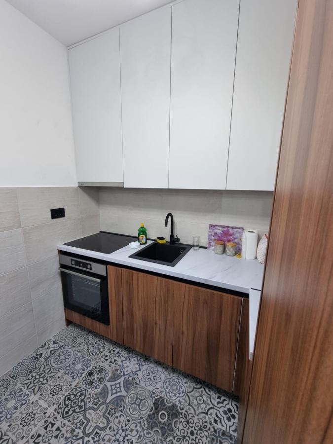 Fantastic New Centre Apartment Podgorica Exterior foto