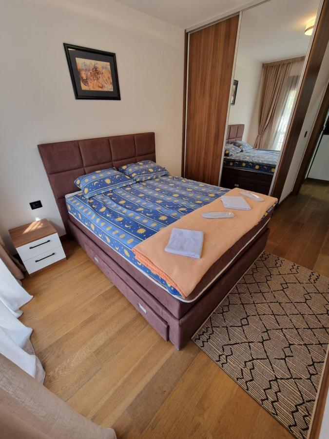 Fantastic New Centre Apartment Podgorica Exterior foto